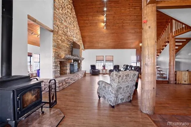 601 County Road 620 Gardner, CO 81040