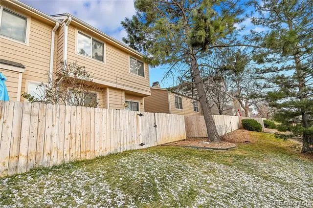 1199 S Waco Street #E Aurora, CO 80017
