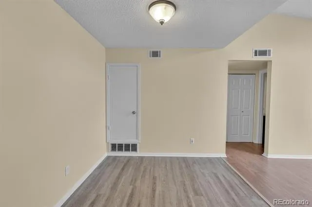 908 S Walden Way #206 Aurora, CO 80017