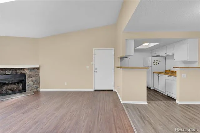 908 S Walden Way #206 Aurora, CO 80017