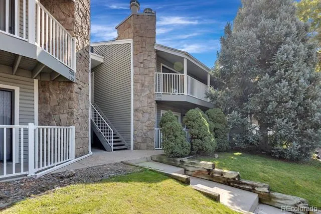 908 S Walden Way #206 Aurora, CO 80017