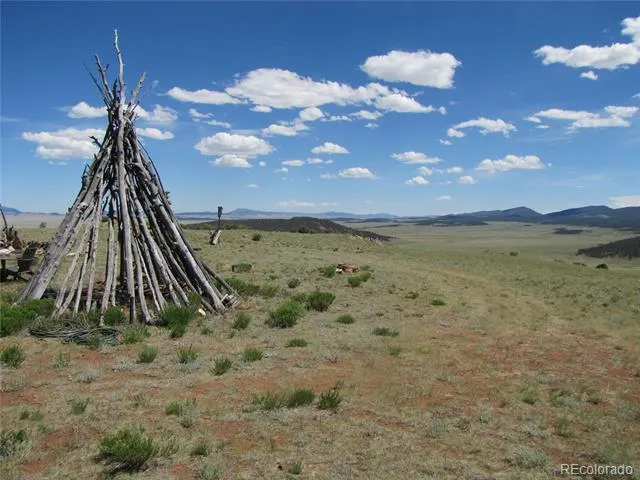 26 Boxcar Loop Hartsel, CO 80449