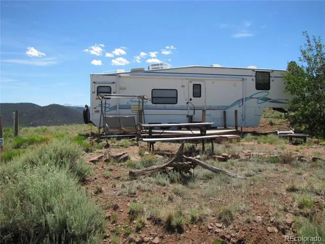 26 Boxcar Loop Hartsel, CO 80449