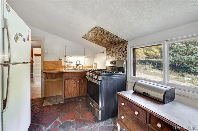 16730 County Road 241 Salida, CO 81201