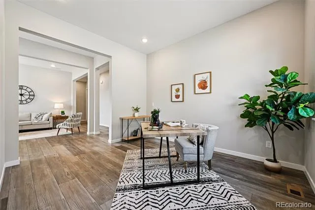 8735 S Quemoy Street Aurora, CO 80016