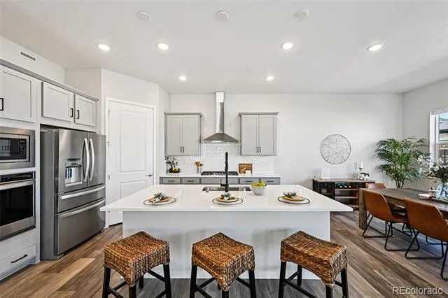 8735 S Quemoy Street Aurora, CO 80016