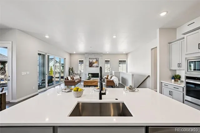 8735 S Quemoy Street Aurora, CO 80016