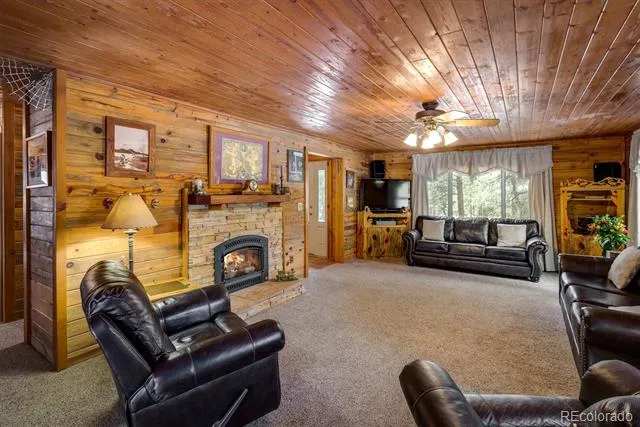 5030 Cedar Way Elizabeth, CO 80107