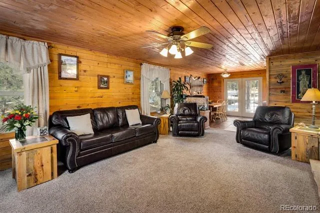 5030 Cedar Way Elizabeth, CO 80107