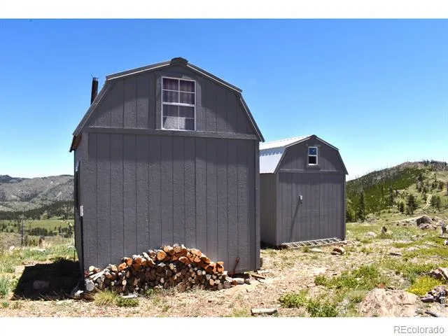 1989 Spencer Mountain Road Bellvue, CO 80512