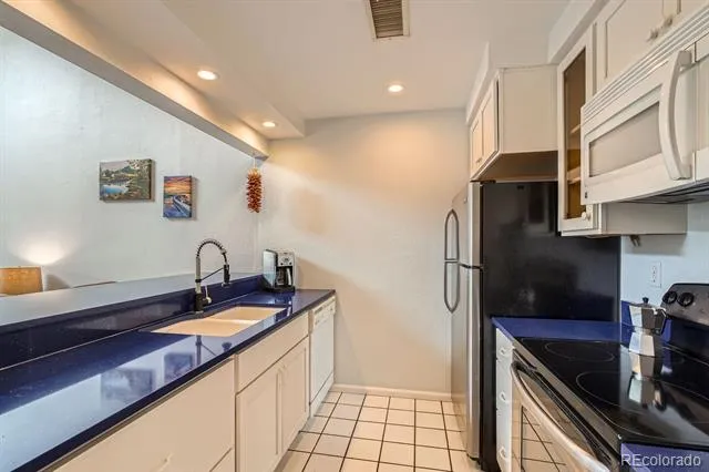 3260 47th Street #205A Boulder, CO 80301
