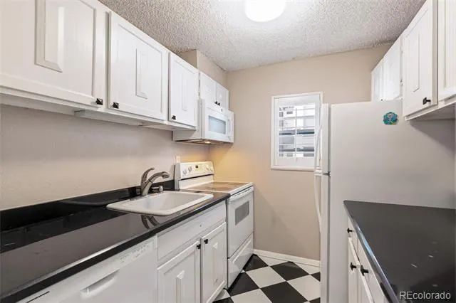 2 Adams Street #910 Denver, CO 80206