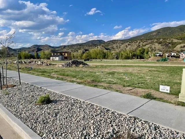 111 Southside Loop Salida, CO 81201