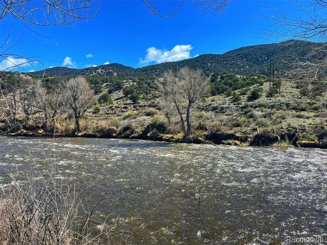 111 Southside Loop Salida, CO 81201