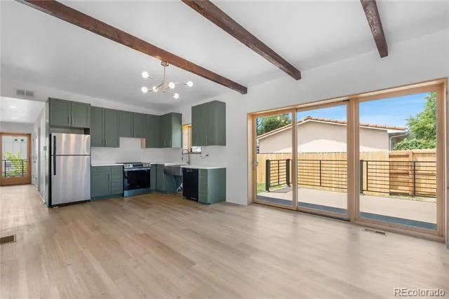 1959 Blackhawk Street Aurora, CO 80011