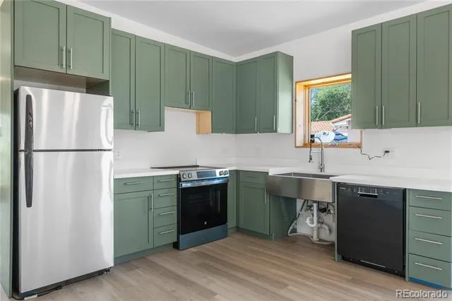 1959 Blackhawk Street Aurora, CO 80011