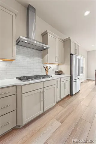 21996 E Allenspark Place Aurora, CO 80016