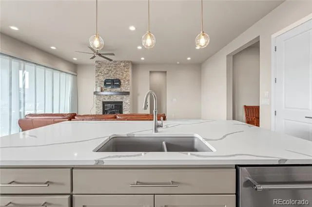 21996 E Allenspark Place Aurora, CO 80016
