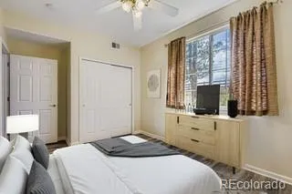 9836 W Freiburg Drive #B Littleton, CO 80127