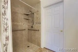 9836 W Freiburg Drive #B Littleton, CO 80127