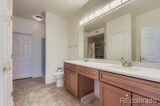9836 W Freiburg Drive #B Littleton, CO 80127