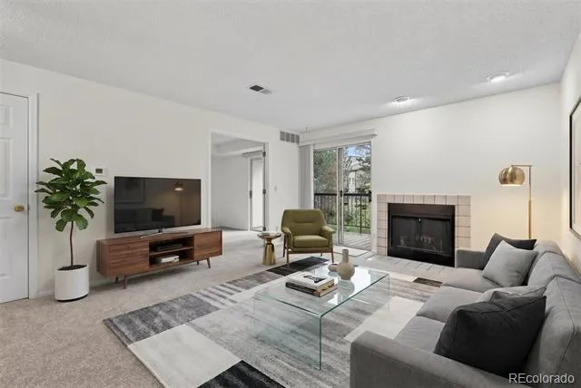 2575 S Syracuse Way #E207 Denver, CO 80231
