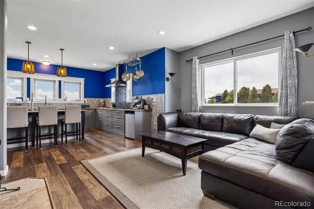33260 Ridgeview Loop Elizabeth, CO 80107