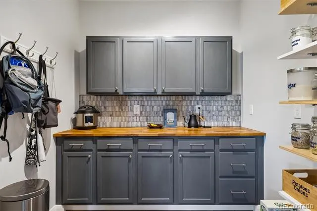 33260 Ridgeview Loop Elizabeth, CO 80107
