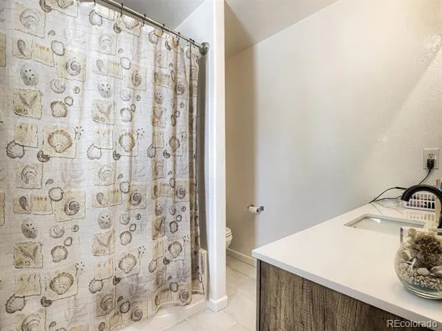 2153 S Ventura Street Aurora, CO 80013