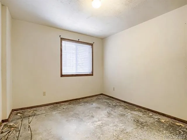 2153 S Ventura Street Aurora, CO 80013