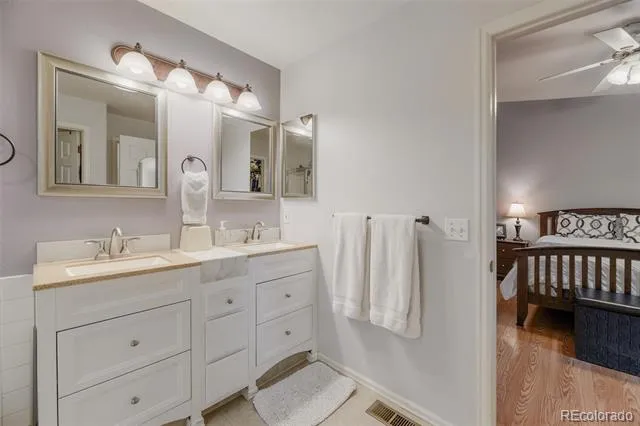 15677 E Quincy Lane Aurora, CO 80015