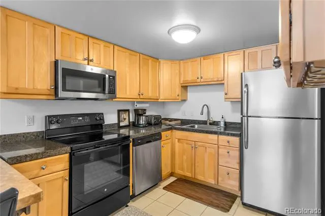 969 S Pearl Street #103 Denver, CO 80209