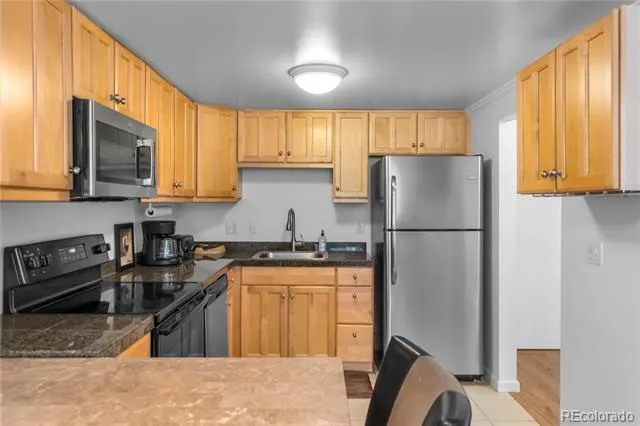 969 S Pearl Street #103 Denver, CO 80209