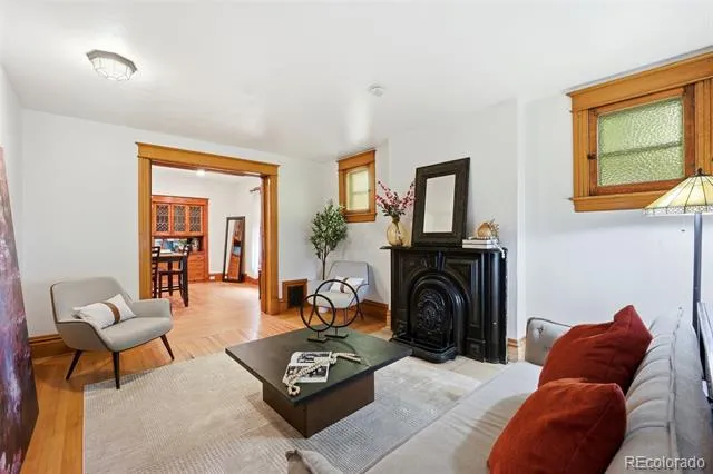 4635 W 38th Avenue Denver, CO 80212