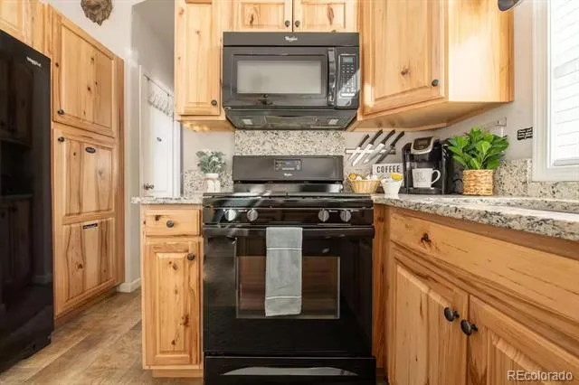 19253 E Highway 24 Woodland Park, CO 80863