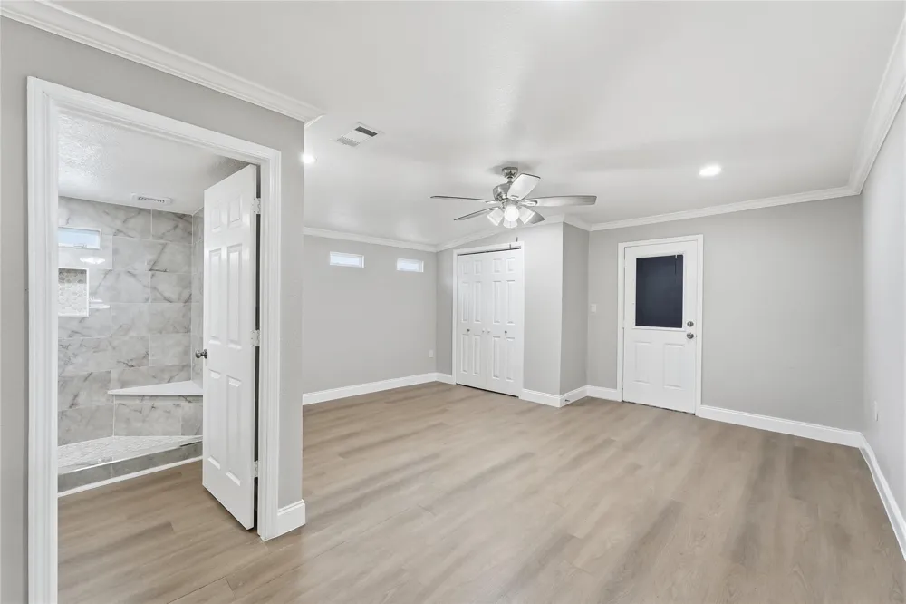912 Seymour Street Pasadena, TX 77506