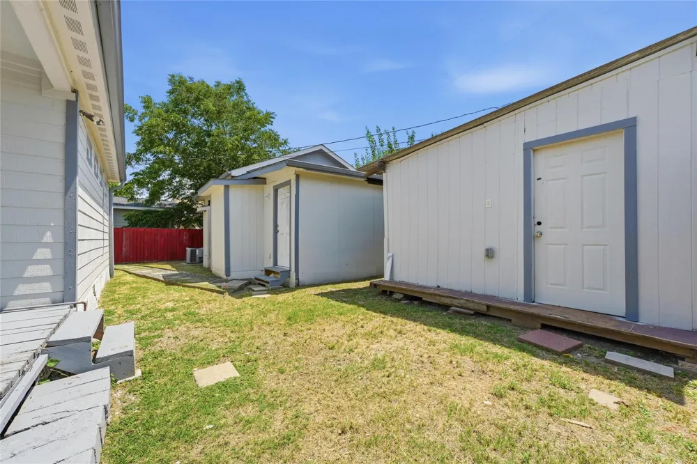 912 Seymour Street Pasadena, TX 77506