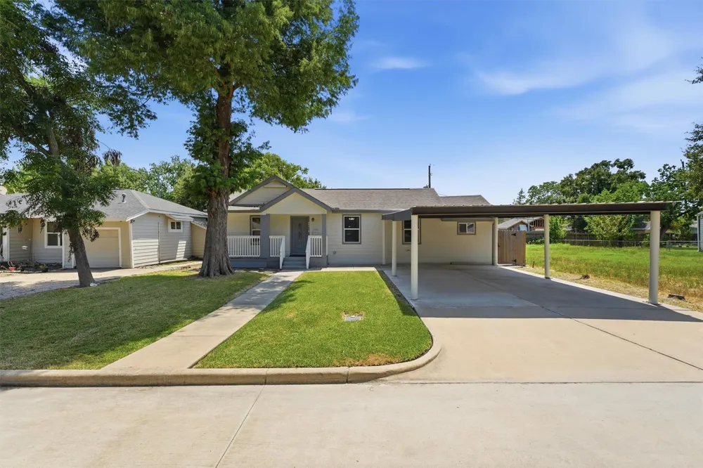 912 Seymour Street Pasadena, TX 77506