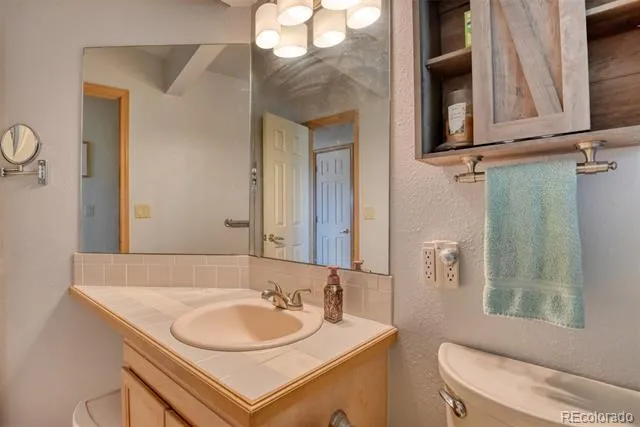 15680 Eastonville Road Elbert, CO 80106