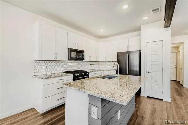 11737 W 45th Place Wheat Ridge, CO 80033