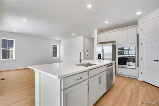 24562 E 34th Avenue Aurora, CO 80019
