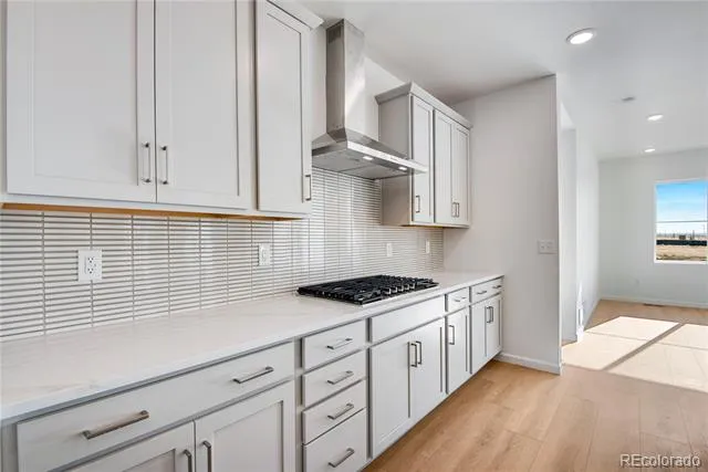 24562 E 34th Avenue Aurora, CO 80019