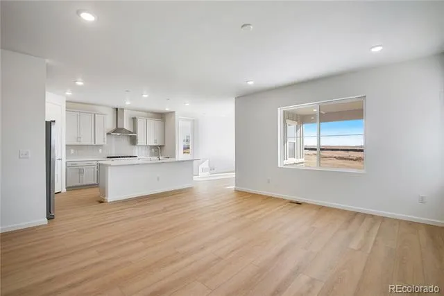 24562 E 34th Avenue Aurora, CO 80019