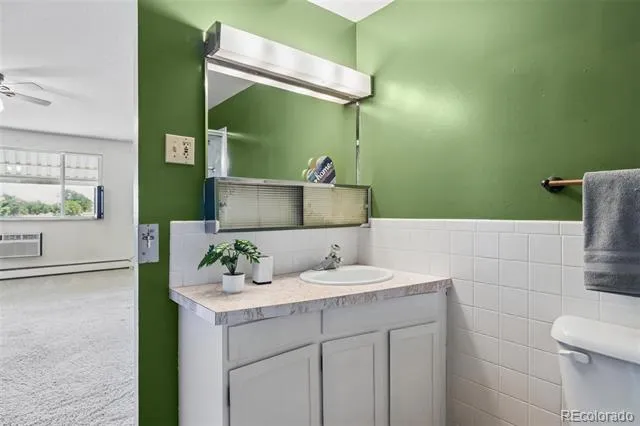 9150 E Center Avenue #4B Denver, CO 80247