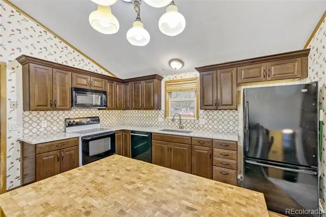 3354 S Kendall Street Denver, CO 80227