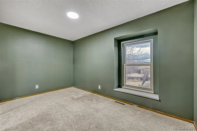 3354 S Kendall Street Denver, CO 80227