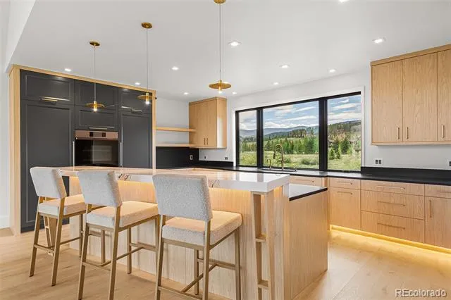 Address Not Shown Breckenridge, CO 80424
