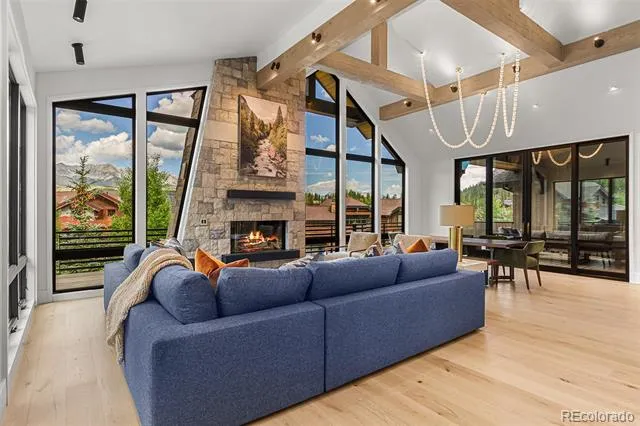 Address Not Shown Breckenridge, CO 80424