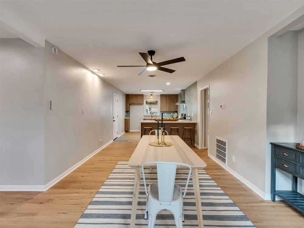 6614 Golf Crest Drive Galveston, TX 77551