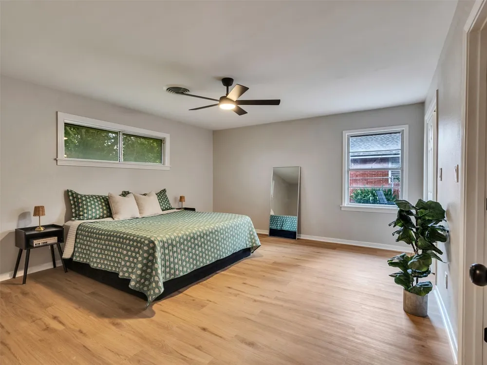 6614 Golf Crest Drive Galveston, TX 77551